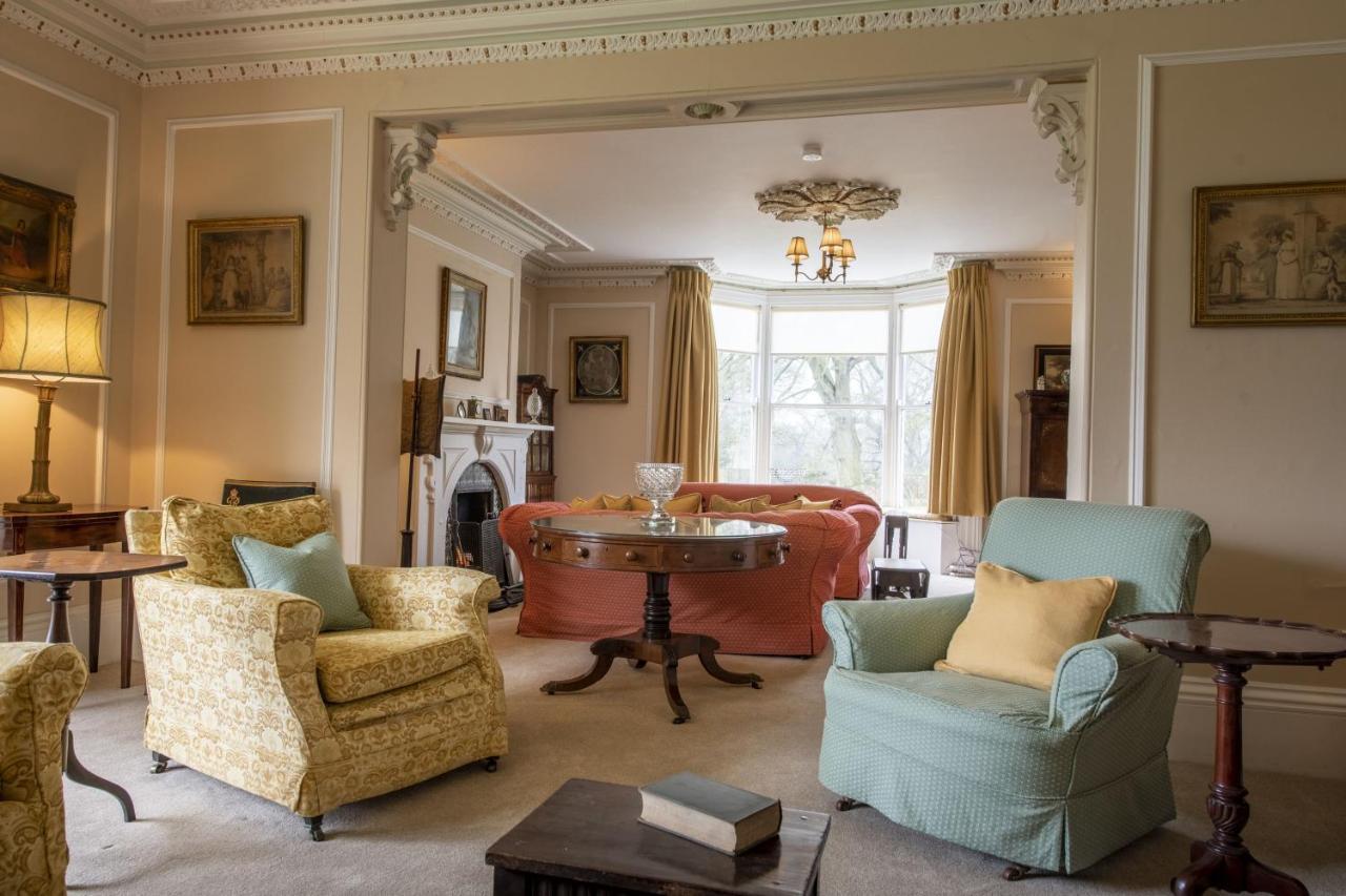 Upper Helmsley Hall 约克 外观 照片